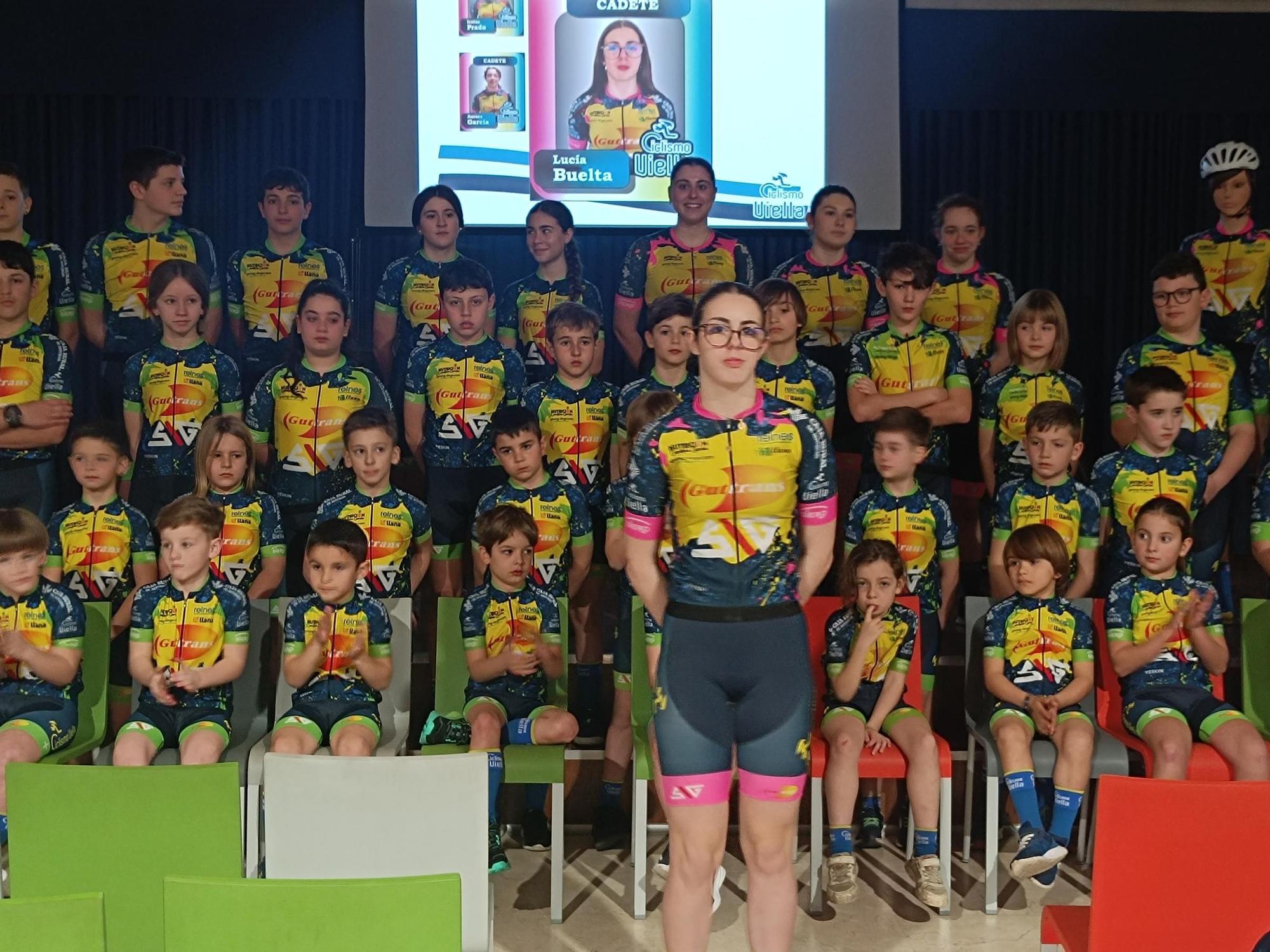 La Escuela de Ciclismo de Viella celebra su Gala Presentación de Temporada