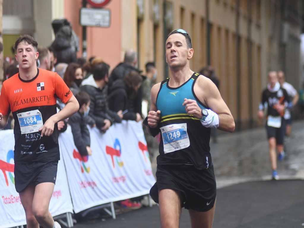 Llegada y podios de la 10k, la media maratón y la maratón de Murcia (I)