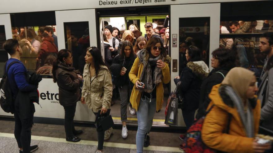 El metro será uno de los servicios integrados en la nueva tarjeta.