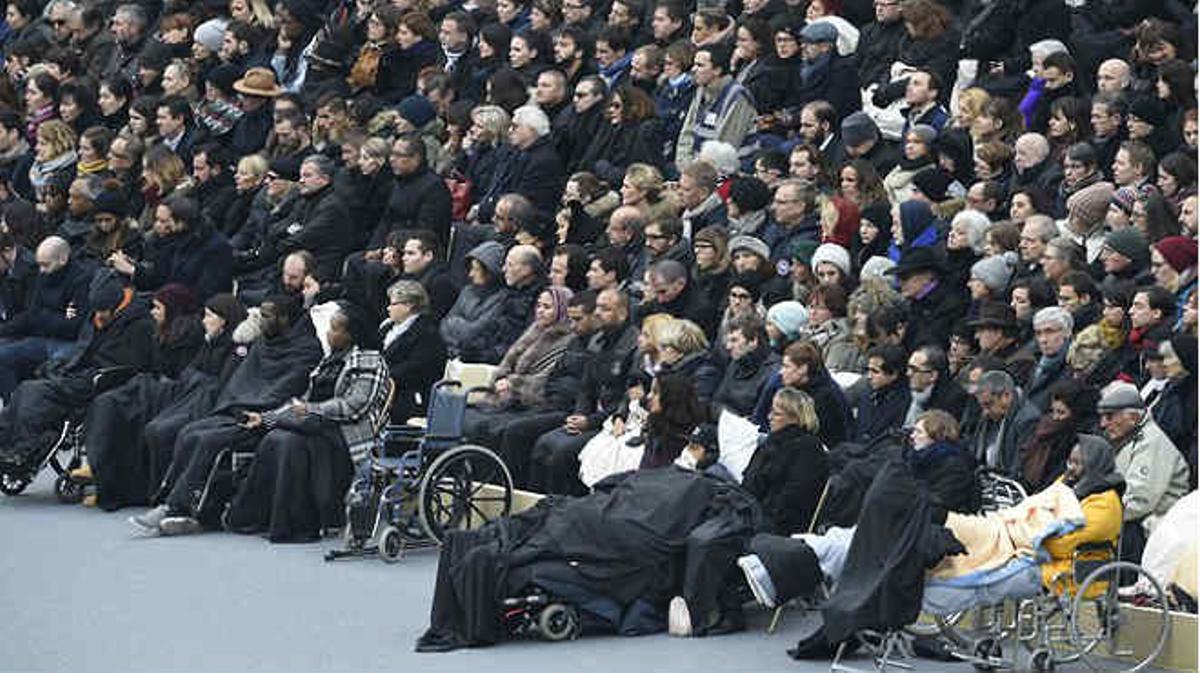 En un acte solemne celebrat al Pati dels Invàlids.