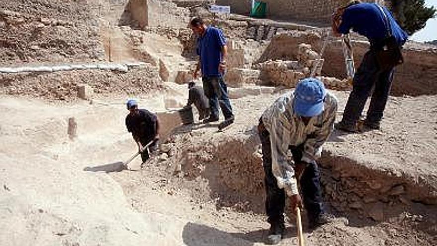 Descubren los restos de la muralla que cercaba Jerusalén en tiempos de ...