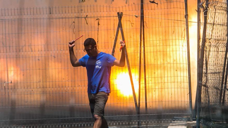 Un momento de las mascletàs del pasado fin de semana