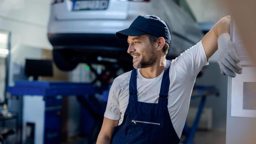 Oportunidades de empleo en Vigo: operario/a en el sector de la automoción