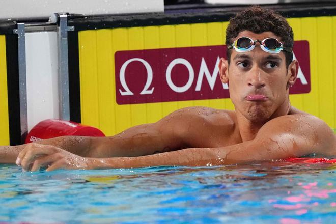 Hugo González se mete líder en la final de 200 estilos batiendo el récord de España