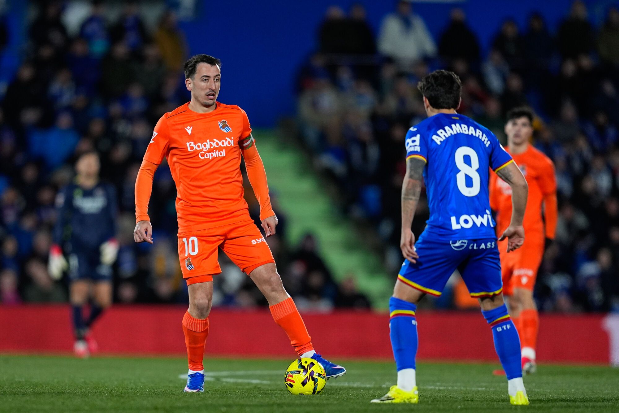 Mikel Oyarzabal of Real Sociedad controls the ball during the Spanish League, LaLiga EA Sports, football match played between Getafe CF and Real Sociedad at Coliseum de Getafe stadium on January 09, 2026, in Getafe, Spain. AFP7 09/01/2026 ONLY FOR USE IN SPAIN. Dennis Agyeman / AFP7 / Europa Press;2026;SOCCER;SPAIN;SPORT;ZSOCCER;ZSPORT;Getafe CF v Real Sociedad - LaLiga EA Sports;