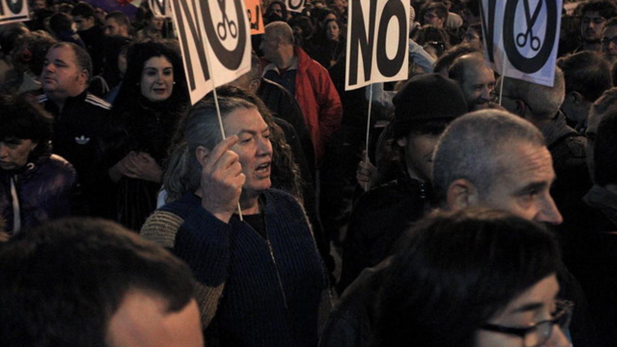 Manifestación en la plaza de Neptuno de Madrid contra los Presupuestos del Gobierno.