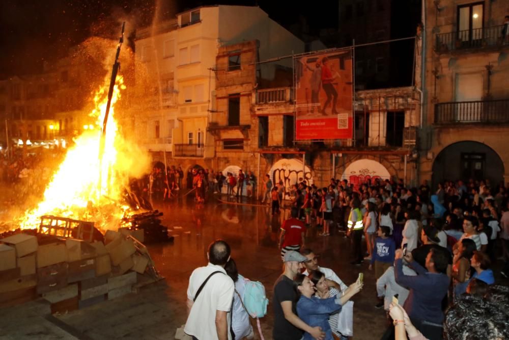 Vigo disfruta de la noche de San Juan