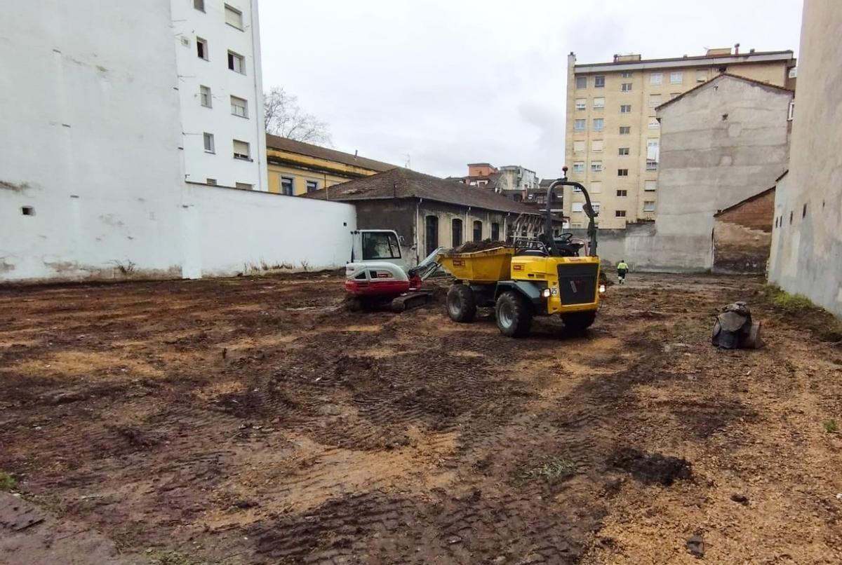 El inicio de las obras en el solar anexo al antiguo colegio de La Salle.