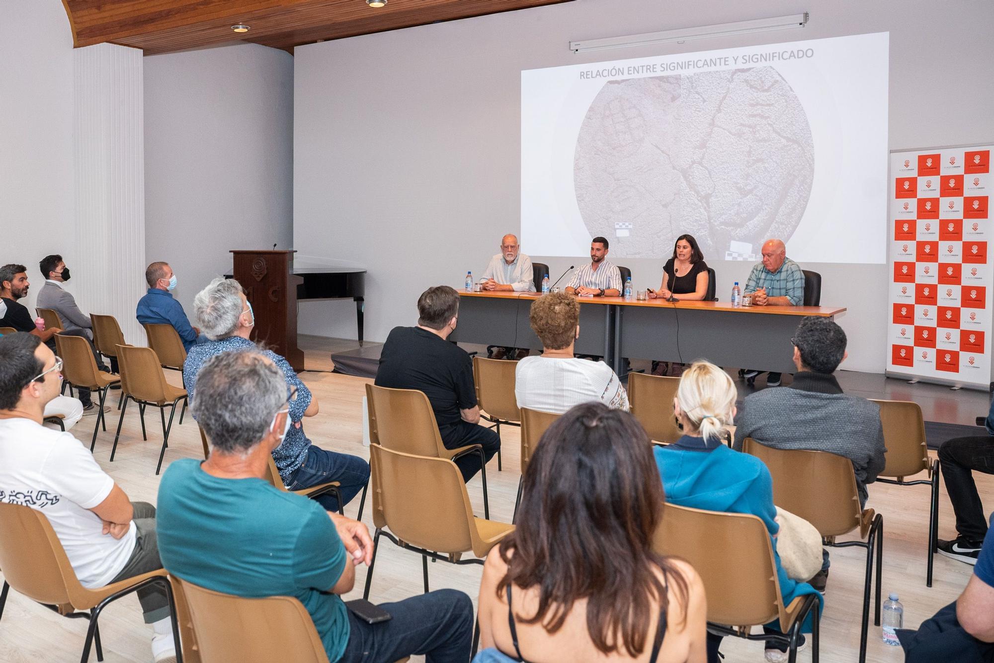 El Museo Canario incorpora piezas rupestres a la muestra permanente