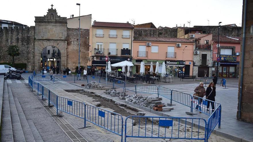 El Ayuntamiento de Plasencia avisa de cortes de agua nocturnos que afectarán a nueve barriadas este martes, 10 de marzo