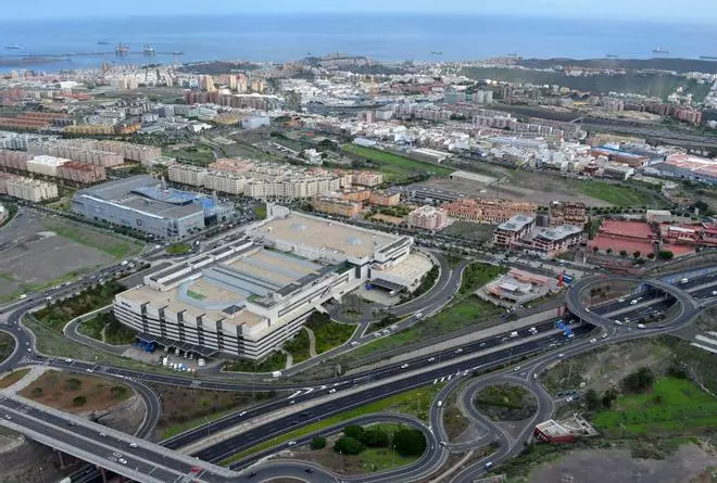 Cortes y desvíos en la Circunvalación GC-3 por el asfaltado entre La Paterna y Tamaraceite