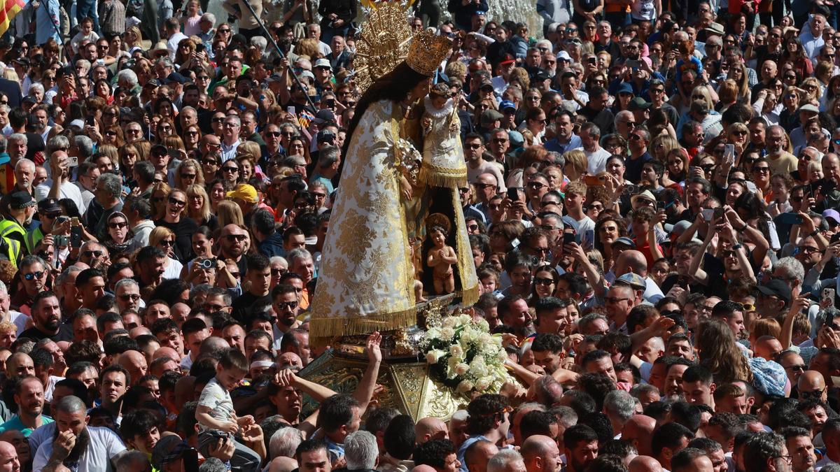 La Virgen durante el Traslado