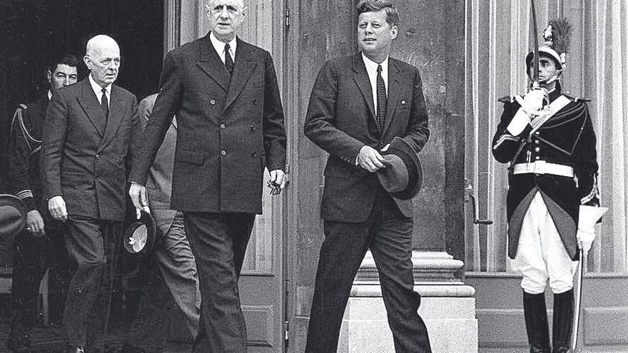 Los presidentes De Gaulle y Kennedy en el Elíseo, en 1961.