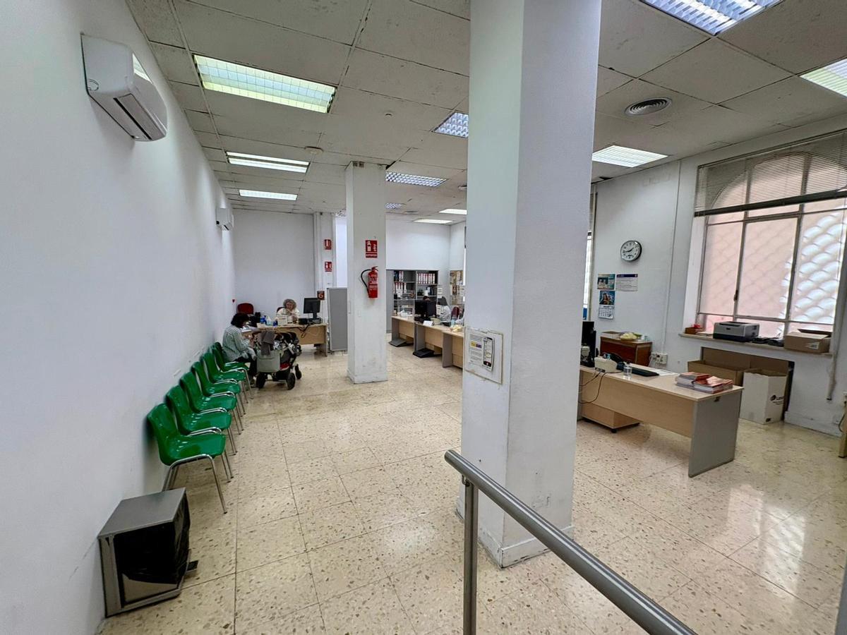 Admisión en la zona que queda abierta durante las obras, por la calle Jerusalén