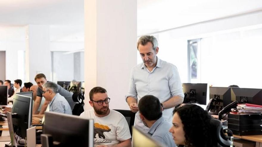 Uno de los líderes del turismo de lujo de España es gallego y tiene su empresa en a Estrada