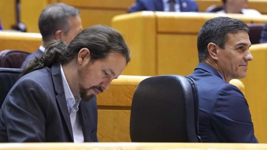 Pablo Iglesias y Pedro Sánchez, el pasado martes en el Senado.