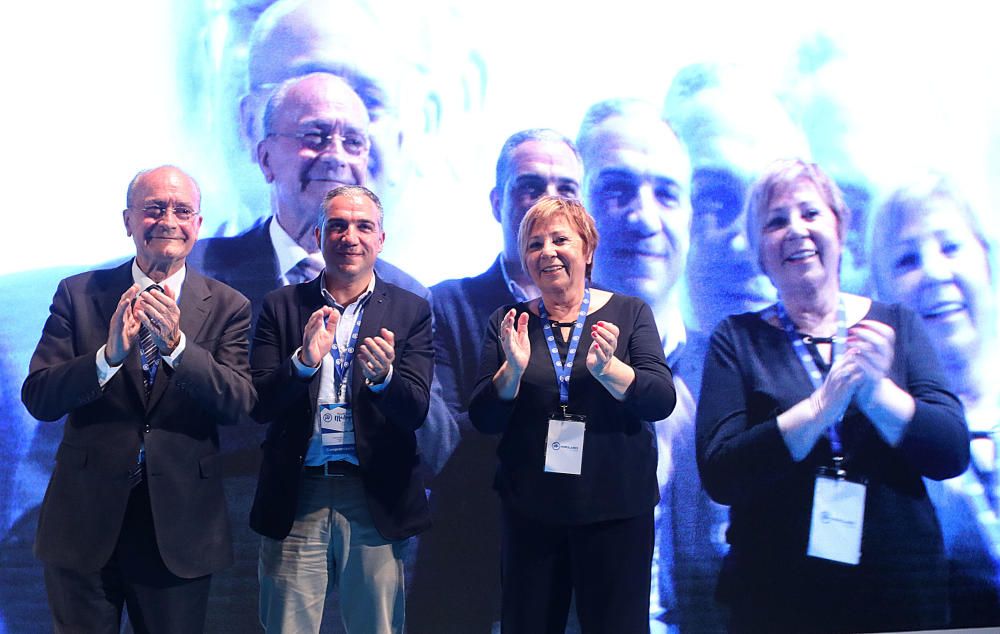 Junto a Francisco de la Torre y Elías Bendodo, en el congreso del Partido Popular celebrado en Málaga en 2017.