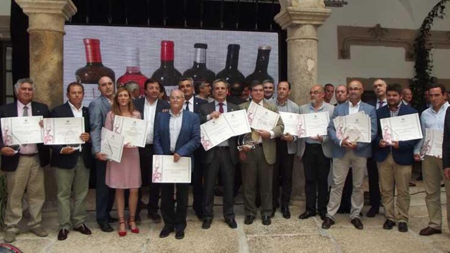 Bodegas Toribio y Viñedos y Bodegas Carabal triunfan en los Premios Espiga de Vinos