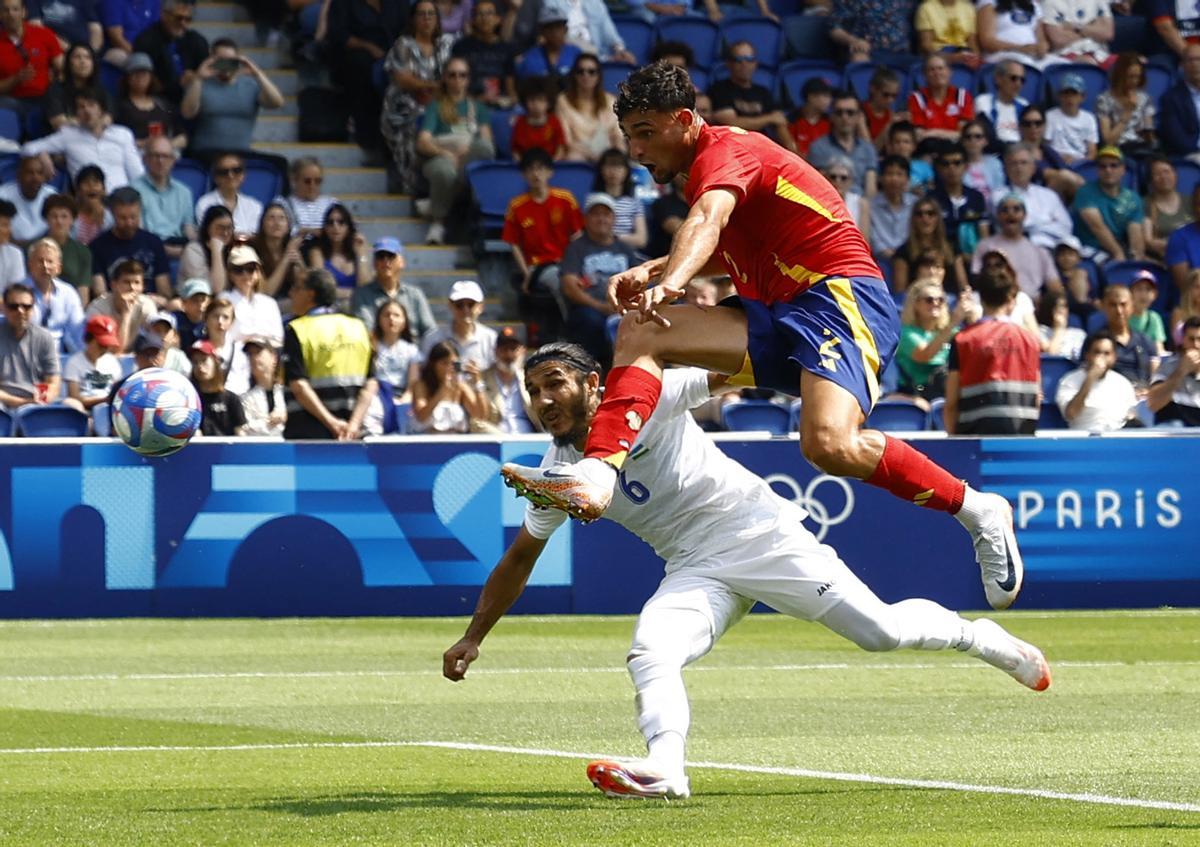 El egarense Marc Pubill, autor del primer gol de España ante Uzbekistán.