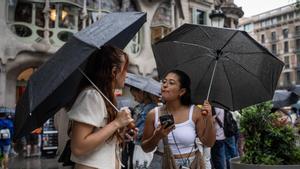 Julio empieza con lluvia en Barcelona