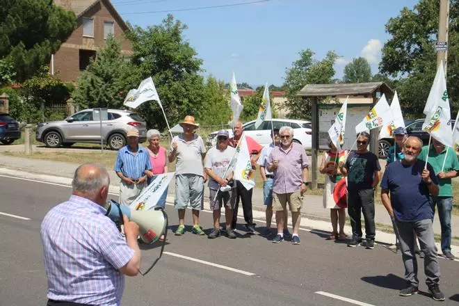 GALERÍA | Manifestación en recuerdo de los incendios de 2022