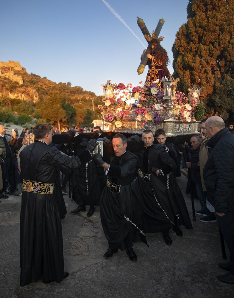 Las imágenes que nos ha dejado el Viacrucis en Sagunt