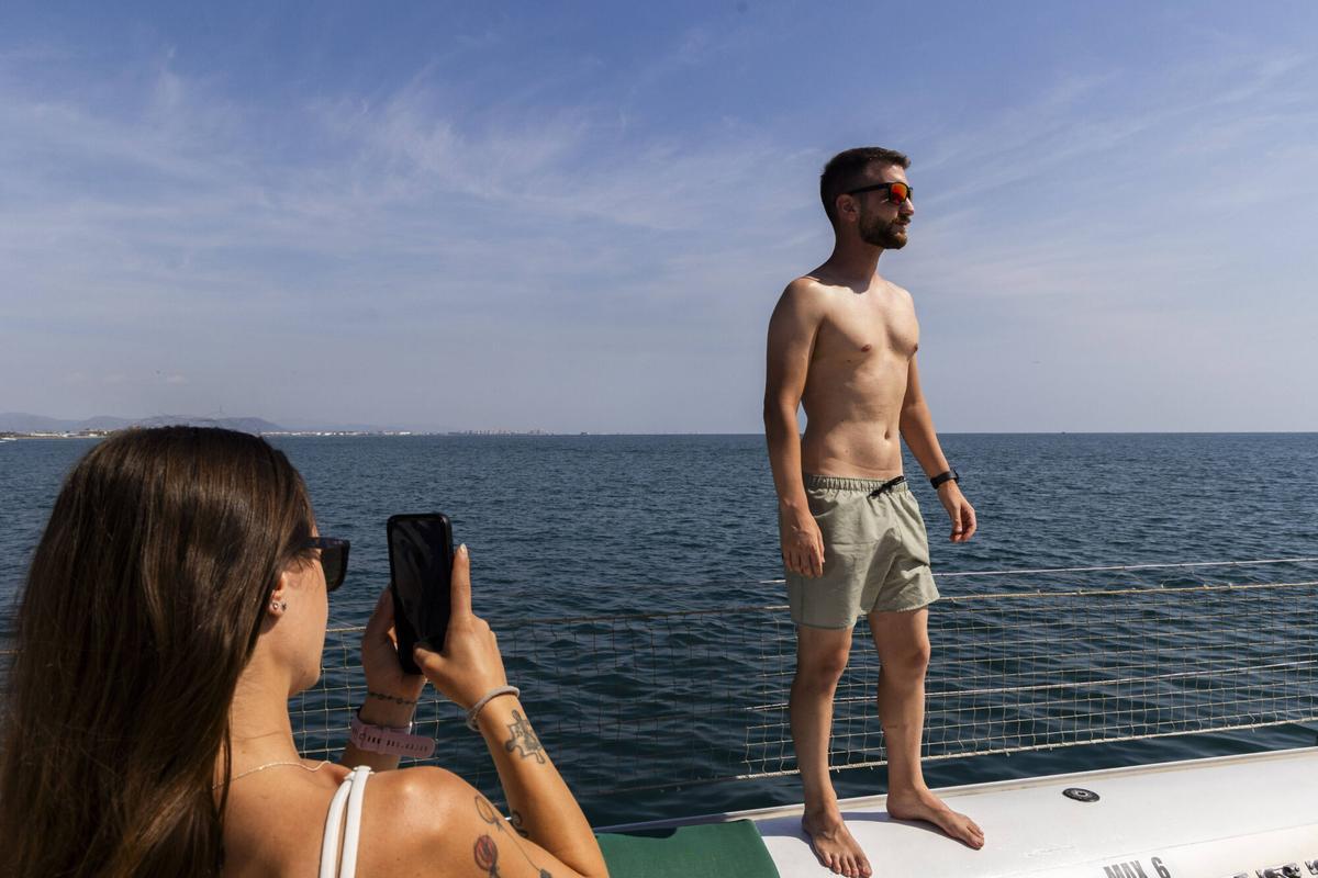 Valencia. VLC. Turismo nautico y de selfie marino en València
