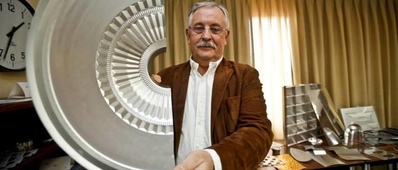 Manuel Ruano (Aludium): «Somos líderes mundiales en el suministro de aluminio para tapones»