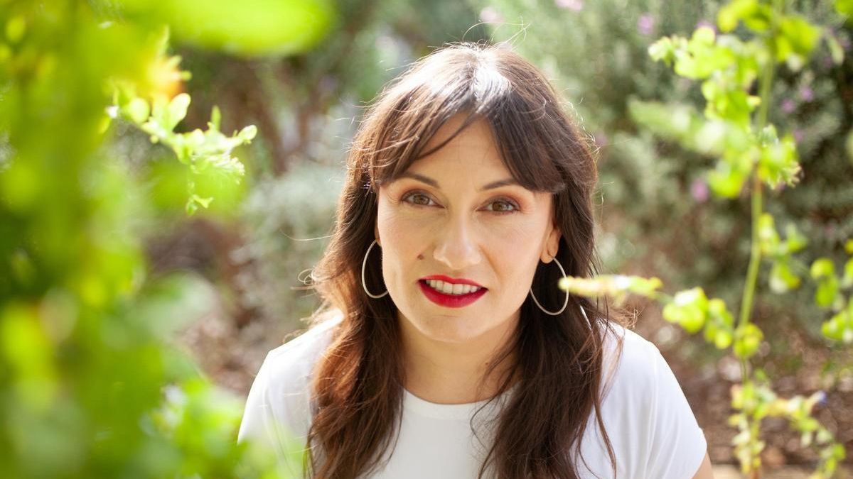 La escritora Bibiana Collado Cabrera, autora del poemario 'Chispitas de carne'.