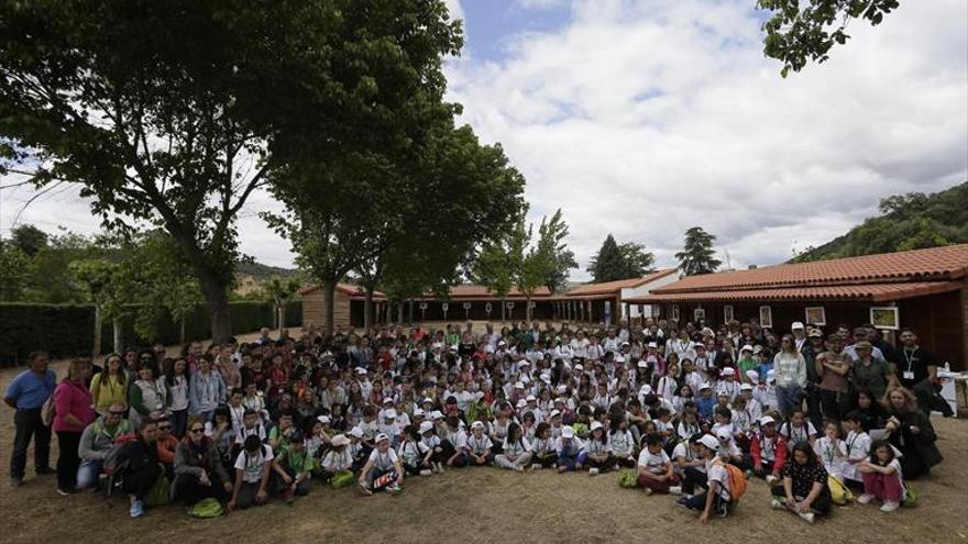 250 alumnos reciclan en la olimpiada de promedio