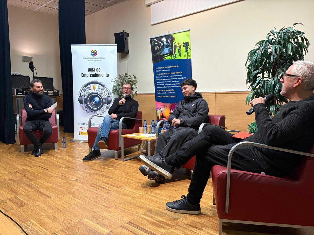 Por la derecha, José Antonio Vega, David Delgado, Fernando Marín y Francisco García en las jornadas de empleo del CISLAN y Valnalón