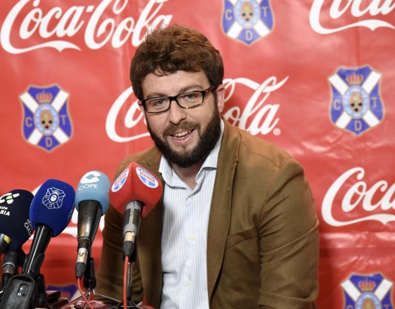 Presentación del jugador del Tenerife Álex Muñoz