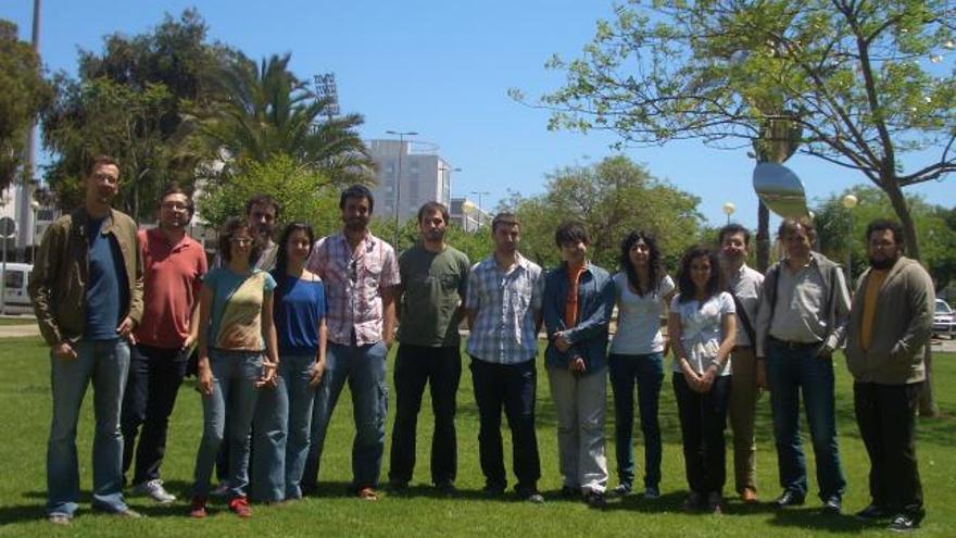 El equipo de jóvenes investigadores de la Universitat de València y de la Politécnica que ha competido en el iGEM.
