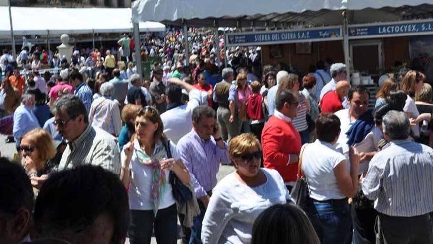 La Feria del Queso de Trujillo bate récords al congregar a 150.000 personas