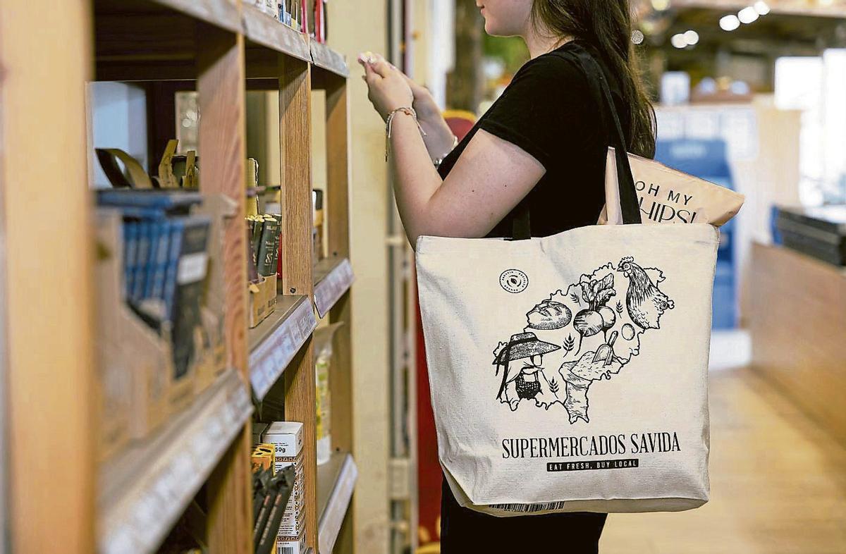 Supermercados SAVIDA is committed to sustainability. | JUAN F. TUR