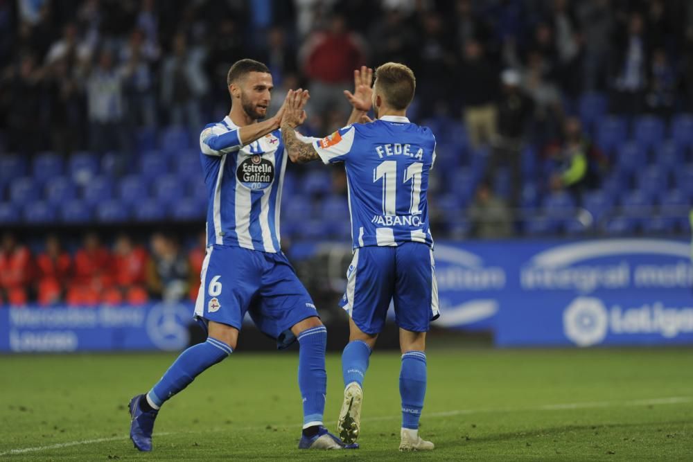 El Dépor remonta y le gana 4-2 al Málaga