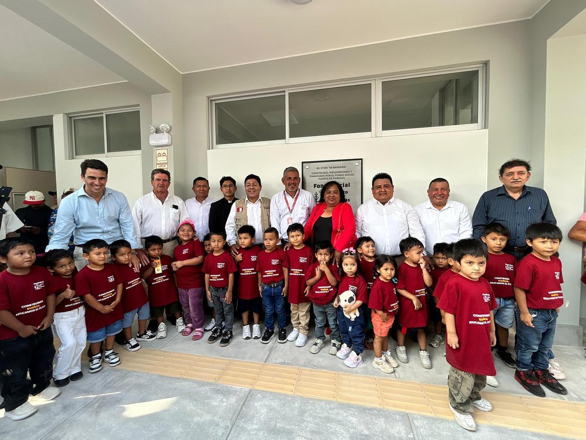 Inauguracion colegio Paracas