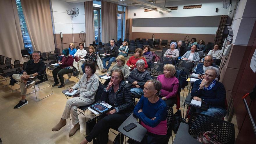 Spanish Universities See Surge in Older Adult Enrollment as Lifelong Learning Goes Mainstream