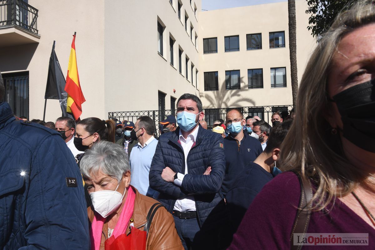 Miles de agricultores y ganaderos toman las calles de Murcia