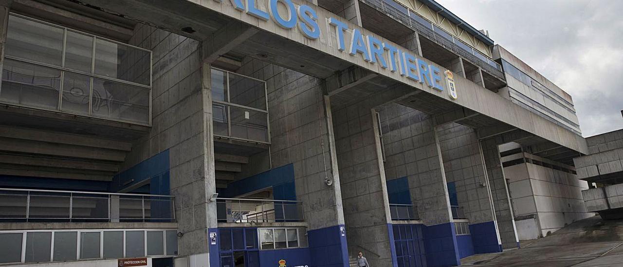 Los bajos del estadio del Carlos Tartiere. | Miki López