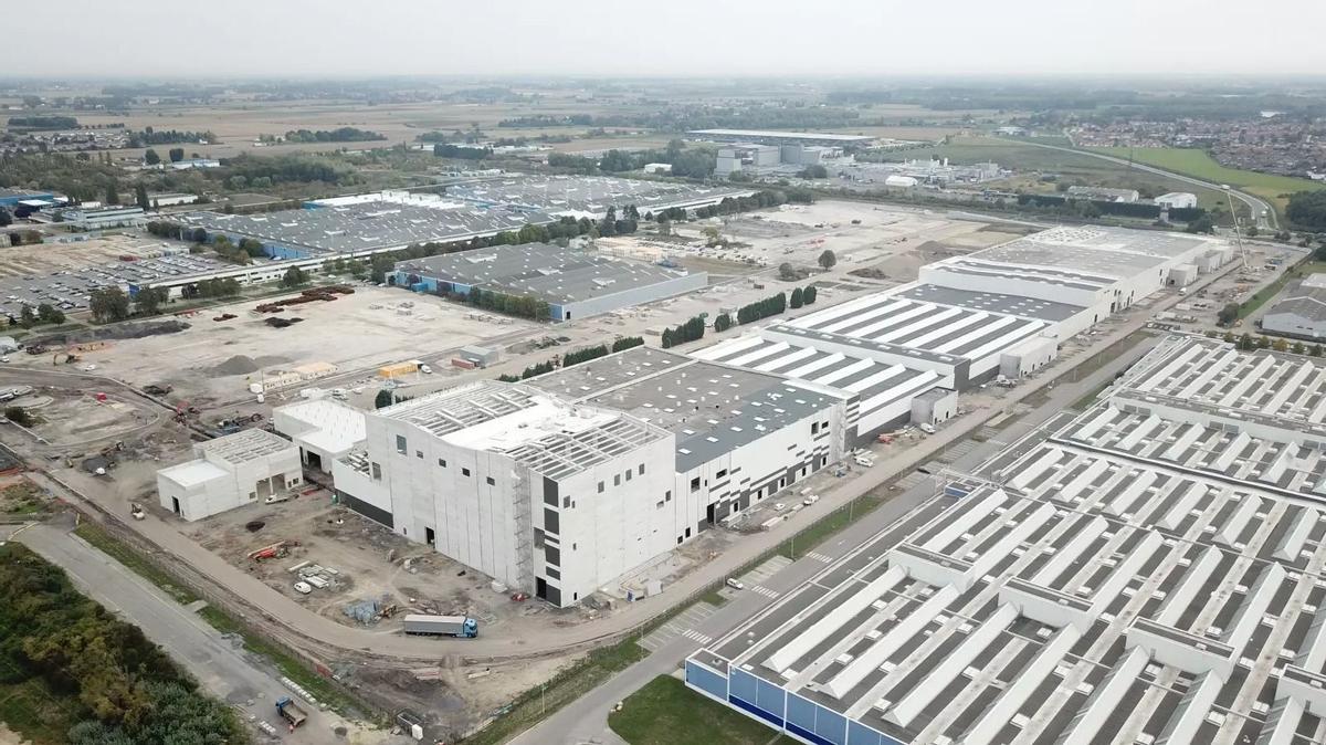 Construcción de una de las gigafactorías de Stellantis, a través de ACC, en Francia.