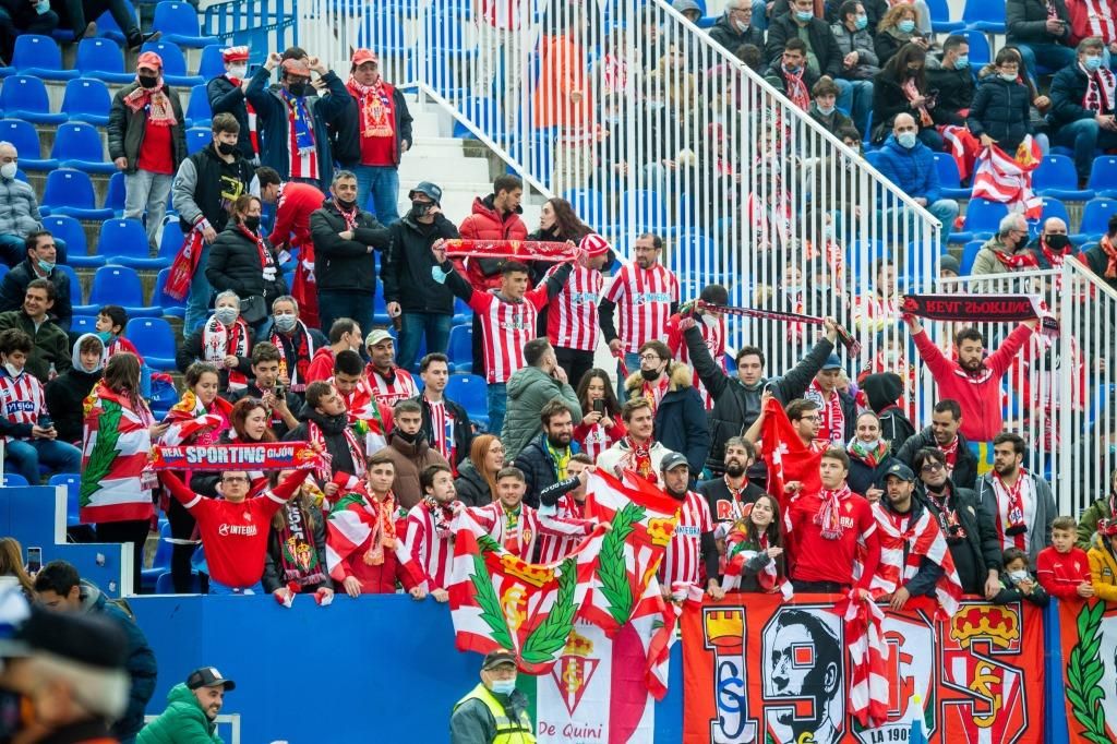 El partido del Sporting en Lugo, en imágenes