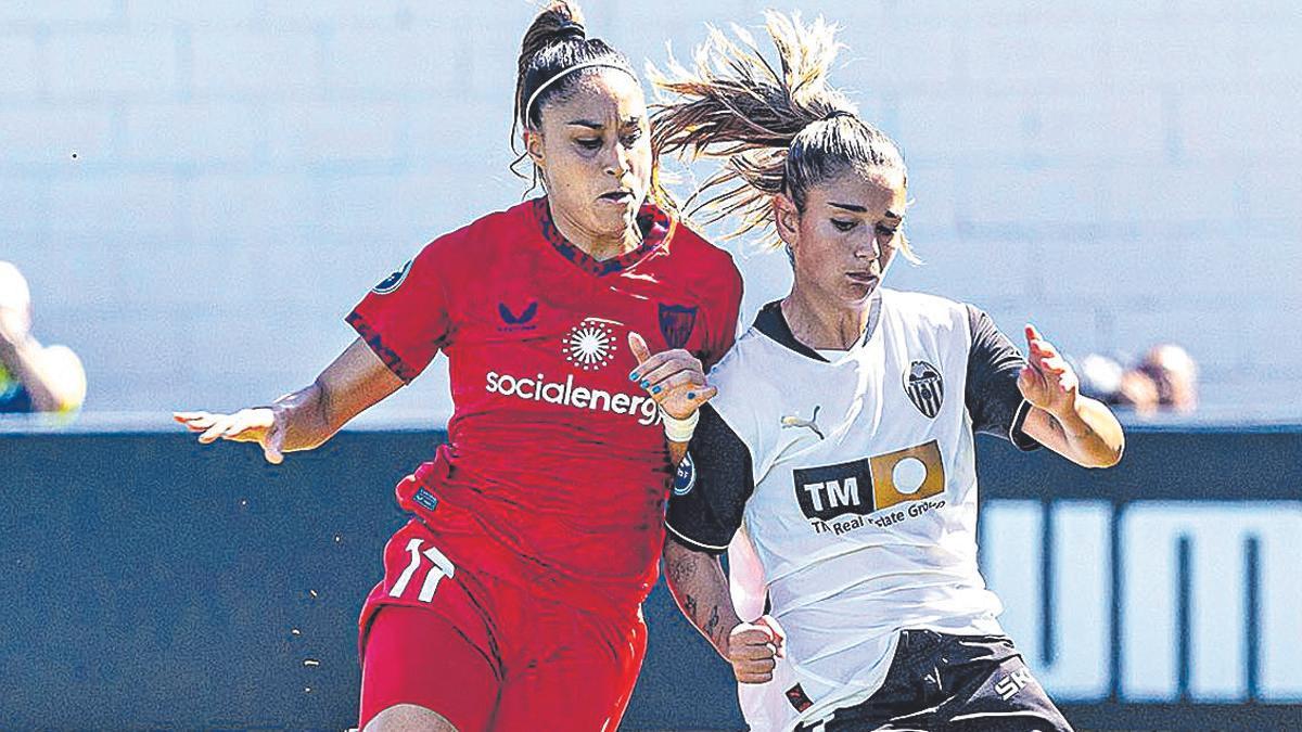 Imagen del Valencia y Sevilla de la Liga F