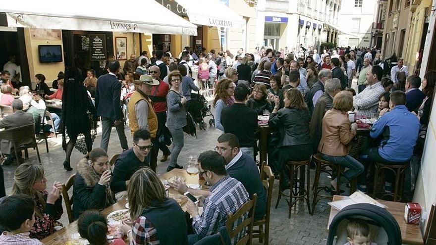 Bares llenos en el centro de Málaga