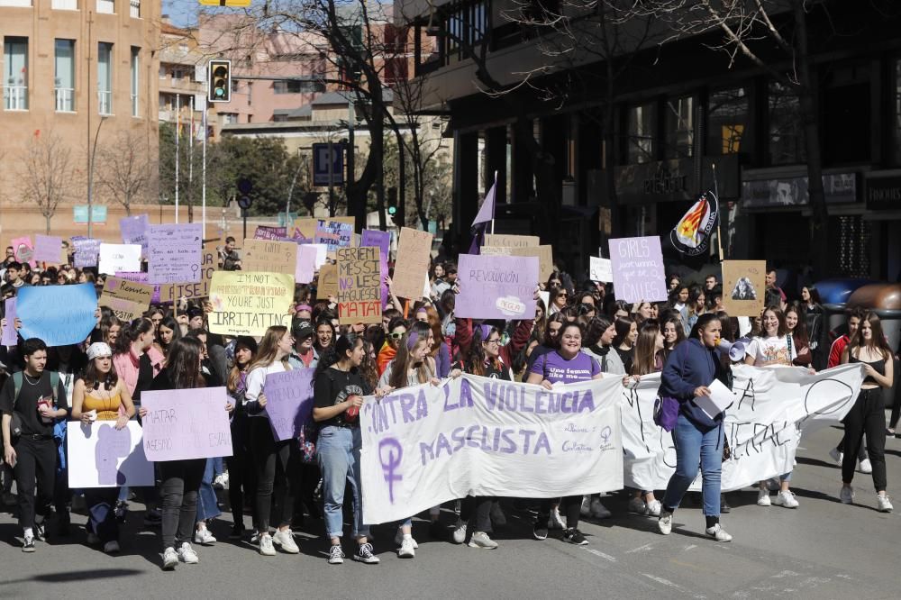 Manifestació sindical a Girona de la vaga del vuit de març