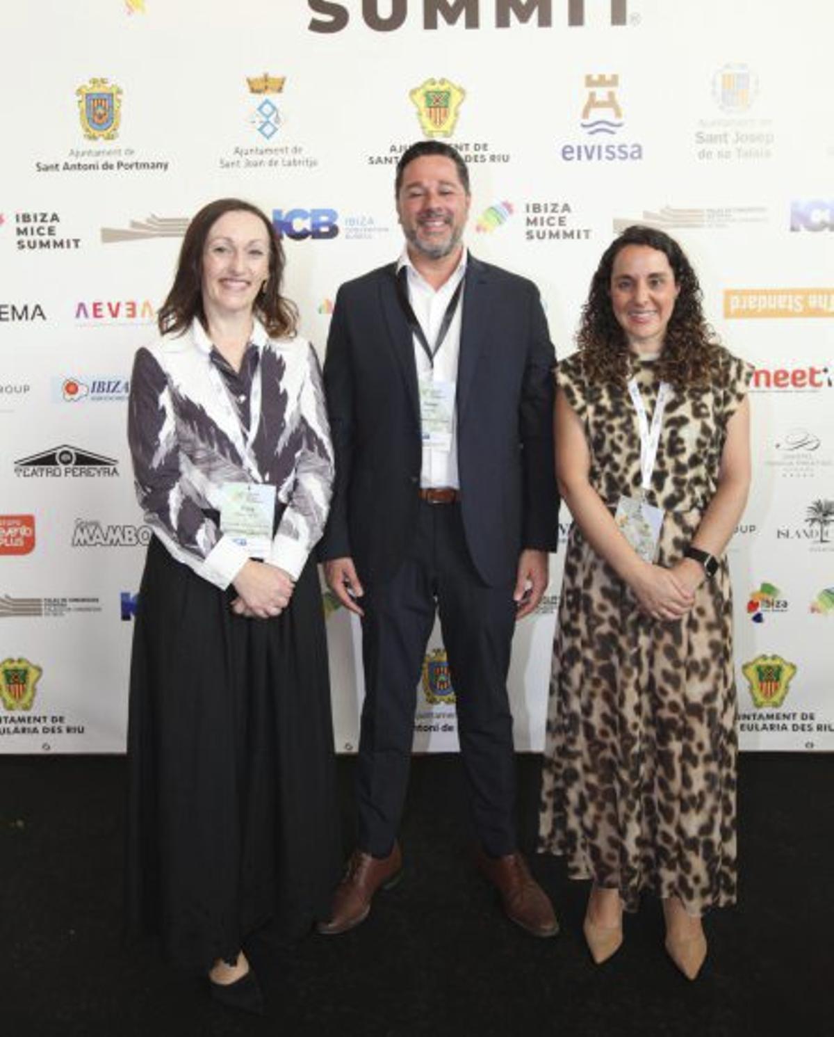 Representantes del sector MICE de Ibiza. | FIRMA FOTO