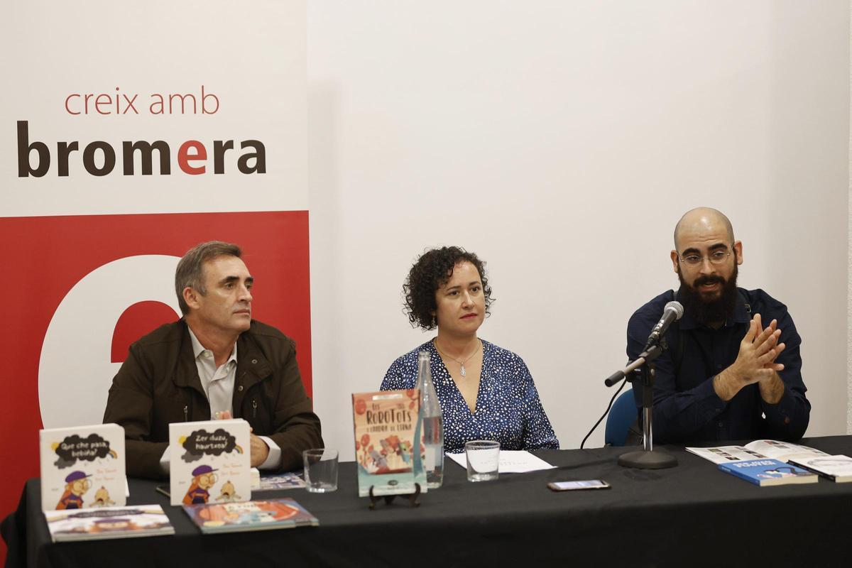 Josep Gregori junto a Carla Soriano y Marc Senabre.