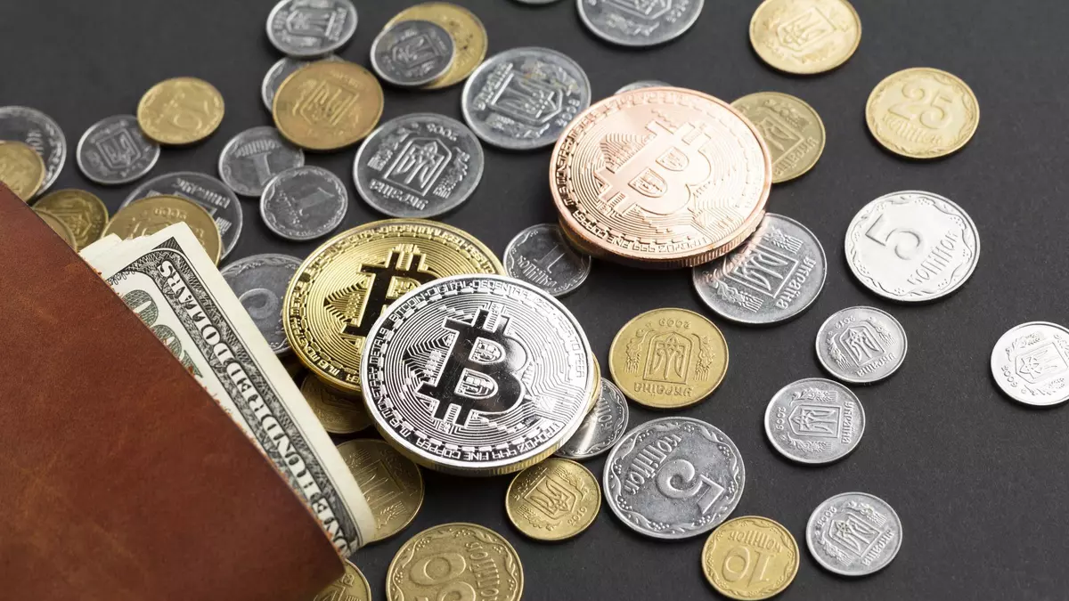 El boom de las criptomonedas dispara las estafas en la Región: falsos brókeres logran engaños de más de 100.000 euros