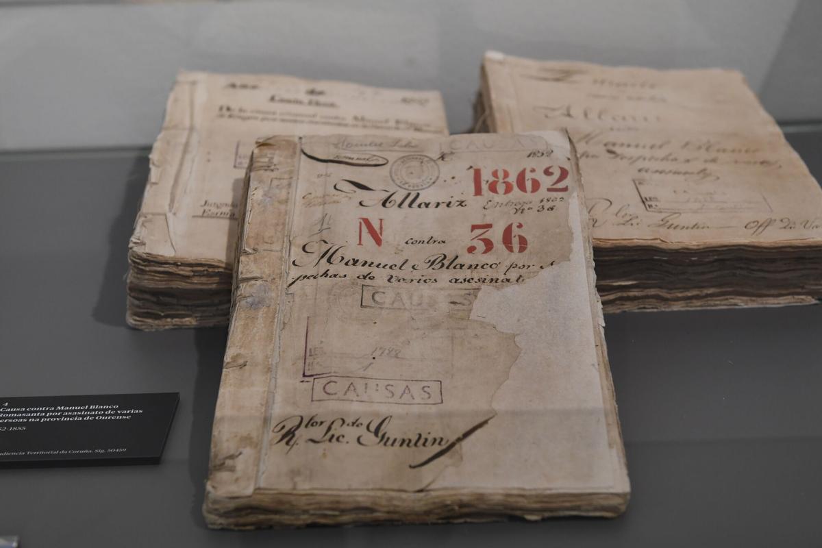 Arquivo do Reino de Galicia, exposición 250 aniversario: expediente da causa do lobishome de Allariz.