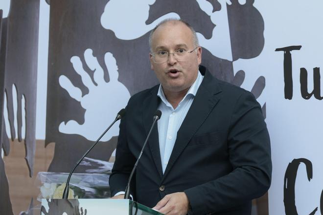 El PP se compromete a derogar la Ley de Memoria Democrática para que el "relato" del terrorismo no lleve "sello" de Bildu